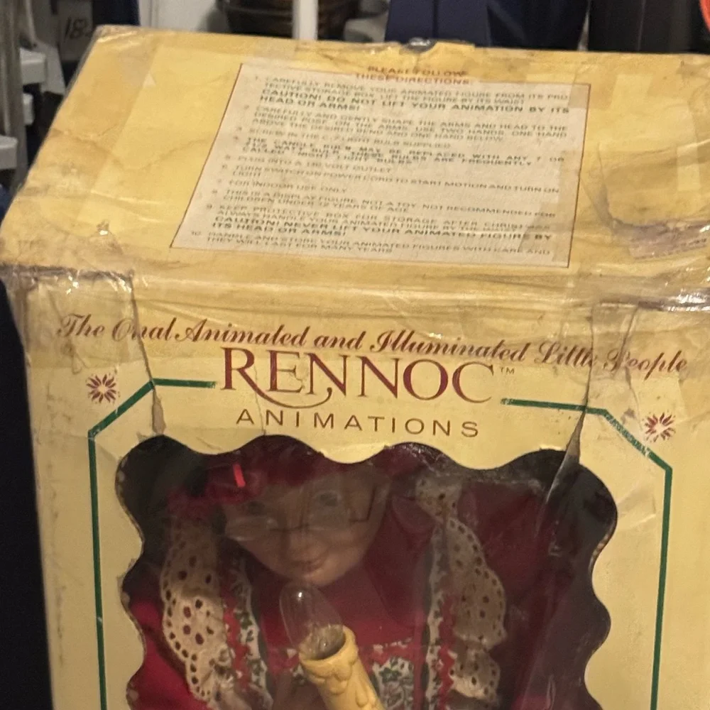Vintage Retired Rennoc Animated Holiday Figure in Red and Green Works! 1980s